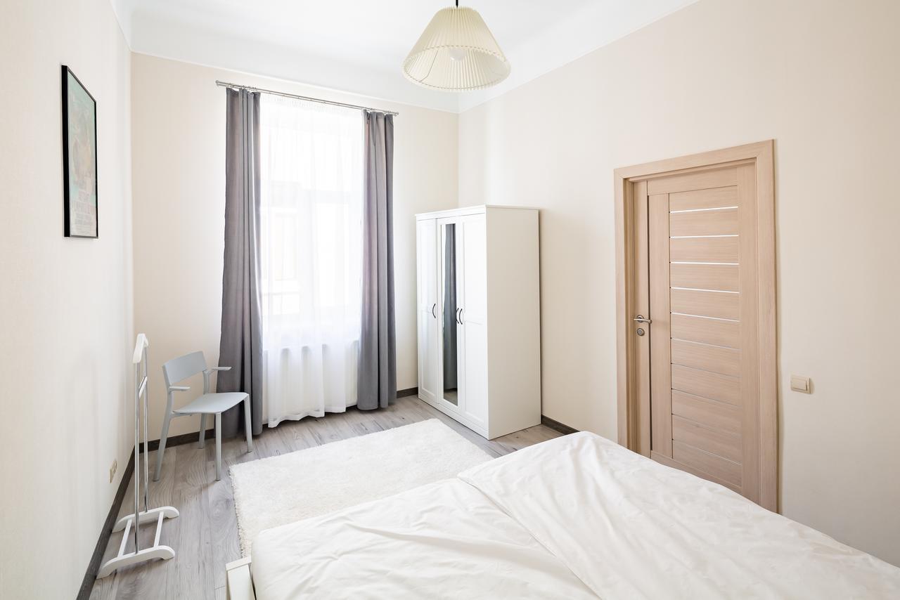 #1 Apartment Lviv Kültér fotó